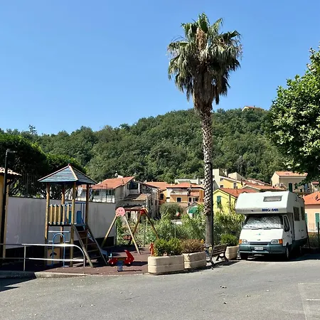 Bilocale Belio Con Terrazzo In Frazione Di Appartement Loano