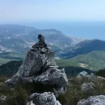 Bilocale Belio Con Terrazzo In Frazione Di * 로아노