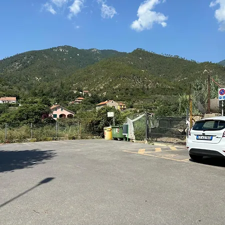 Bilocale Belio Con Terrazzo In Frazione Di *