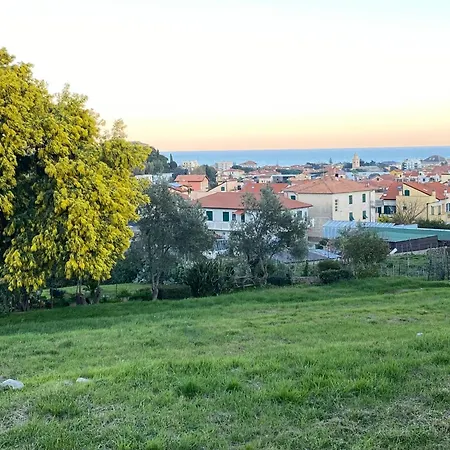 Apartment Bilocale Belio Con Terrazzo In Frazione Di