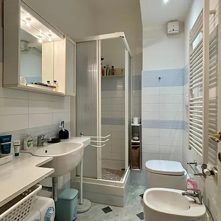 Bilocale Belio Con Terrazzo In Frazione Di Loano