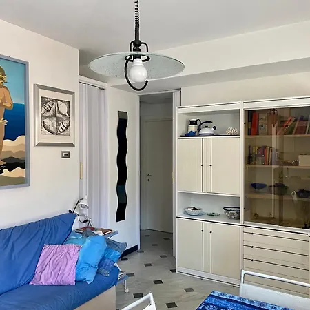 Apartment Bilocale Belio Con Terrazzo In Frazione Di *