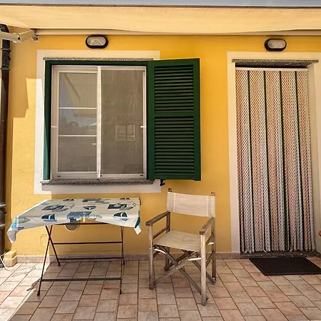 Bilocale Belio Con Terrazzo In Frazione Di